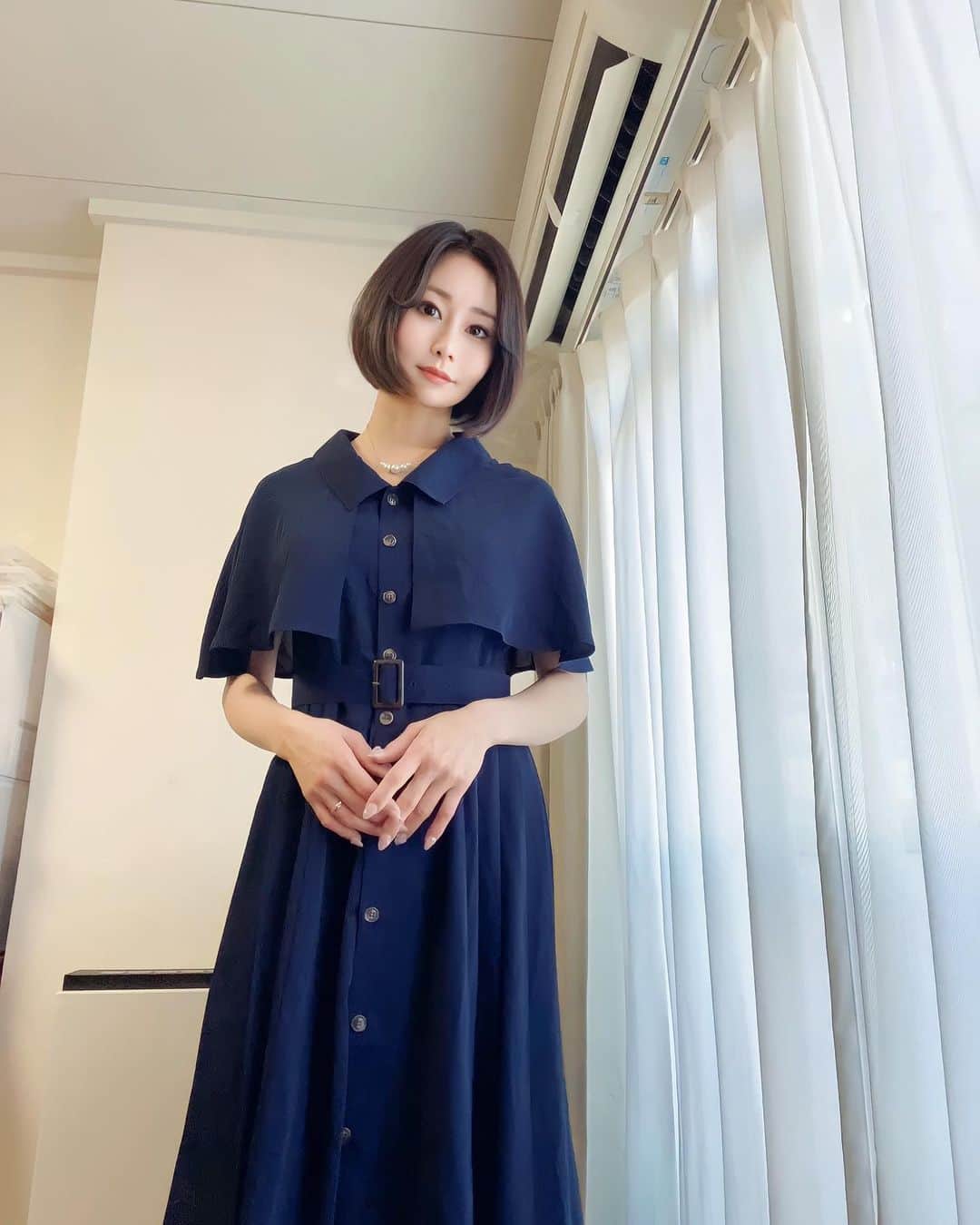 明里ともかのインスタグラム：「雨の日に☔️」