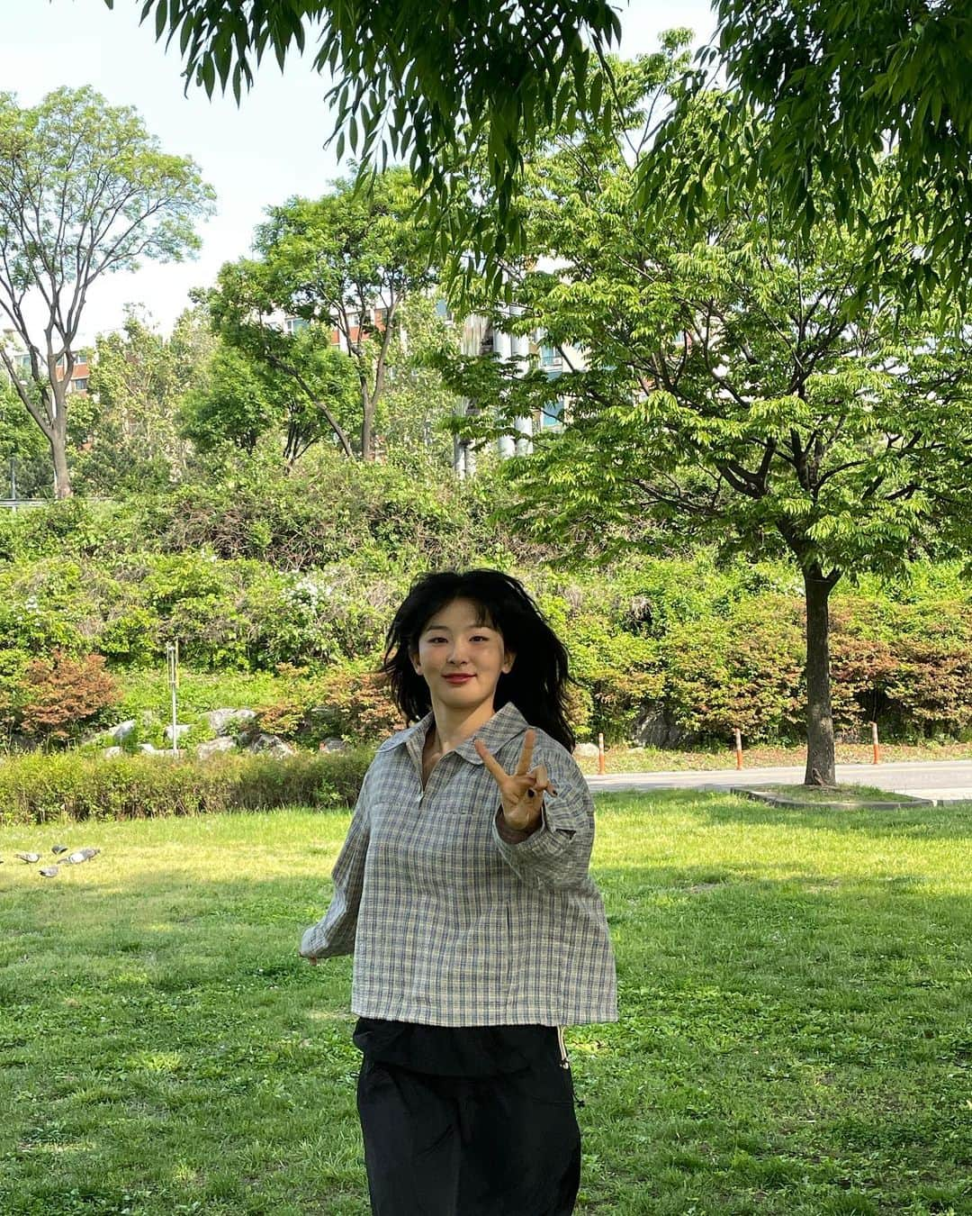 スルギさんのインスタグラム写真 - (スルギInstagram)「푸릇푸릇🌿🌱」5月13日 22時19分 - hi_sseulgi