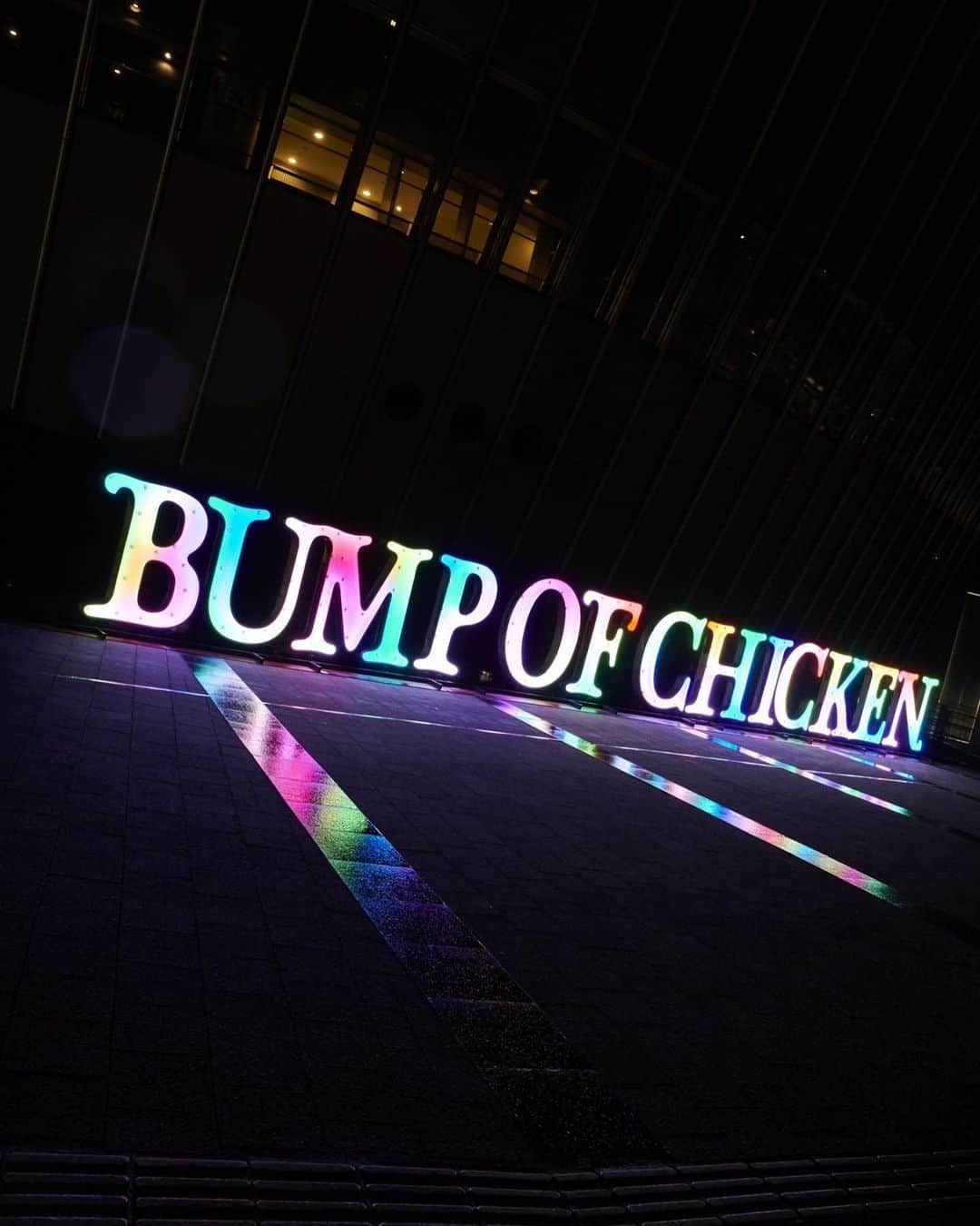 BUMP OF CHICKENさんのインスタグラム写真 - (BUMP OF CHICKENInstagram)「2023/5/13 BUMP OF CHICKEN TOUR 2023 be there @ BIG WHALE  Photo by @yoshiharuota  #bethere」5月13日 22時24分 - bumpofchickenofficial
