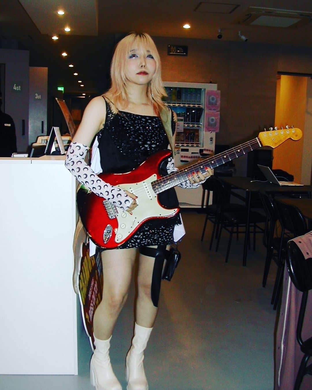 中村未来のインスタグラム：「❤︎🔥」