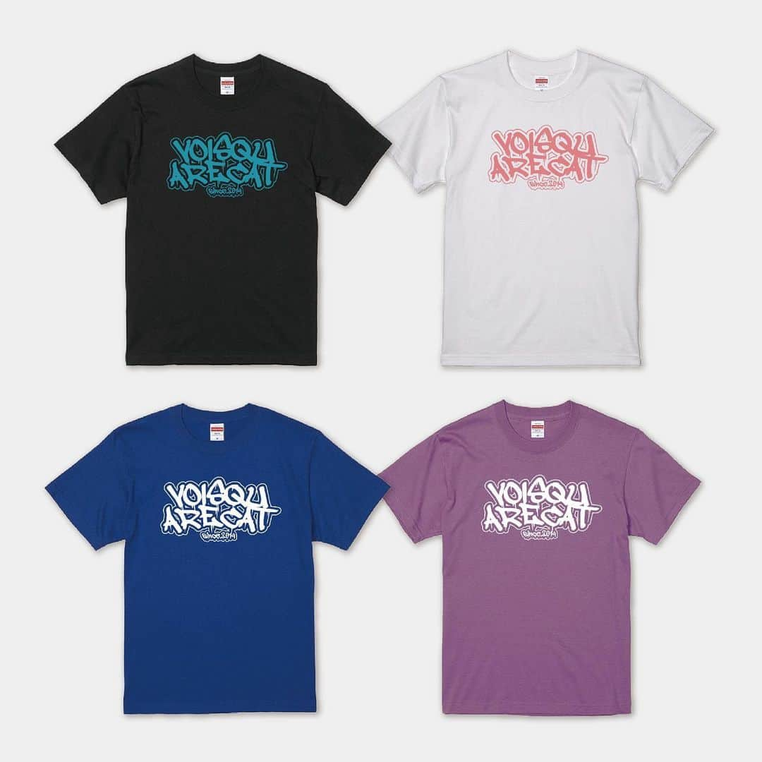 VOI SQUARE CATさんのインスタグラム写真 - (VOI SQUARE CATInstagram)「#voisquarecat  ◾︎ペイントロゴTシャツ COLOR：BLACK / WHITE / BLUE / LAVENDER SIZE：M / L / XL PRICE：¥2,500 (tax in)  睦着用：BLUE(XXL) Ayata着用：WHITE / LAVENDER(XXL) Hasshi-着用：BLACK(XXL)  バンド名スペルをペンキ風に表現したロゴをプリントした半袖Tシャツ。 ライブ・フェス参戦着や、普段着にも。新たなマストグッズになること必至！ 会場＆オンラインストアにて購入可能です。  #グッズ #バンド #バンドマン #ライブ #ライブバンド #ファッション #Tシャツ #voisquarecat #ぼいすく #バンT」5月13日 22時50分 - voisquarecat