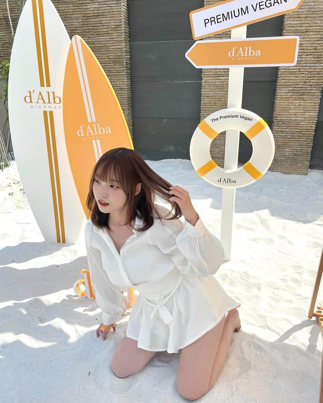 じゅんなさんのインスタグラム写真 - (じゅんなInstagram)「d'Albaの韓国のイベントにゆうなと行ってきたよ！ めっちゃ楽しかった🥰🥰 今年の夏はd'Albaのスキンケアとサンクリームで肌綺麗になるぞ〜🫶🏻🫶🏻 写真たくさん撮ったからまた載せるね〜👧   #ダルバ  #ダルバサンクリーム  #dalba」5月13日 15時29分 - junnadayoo