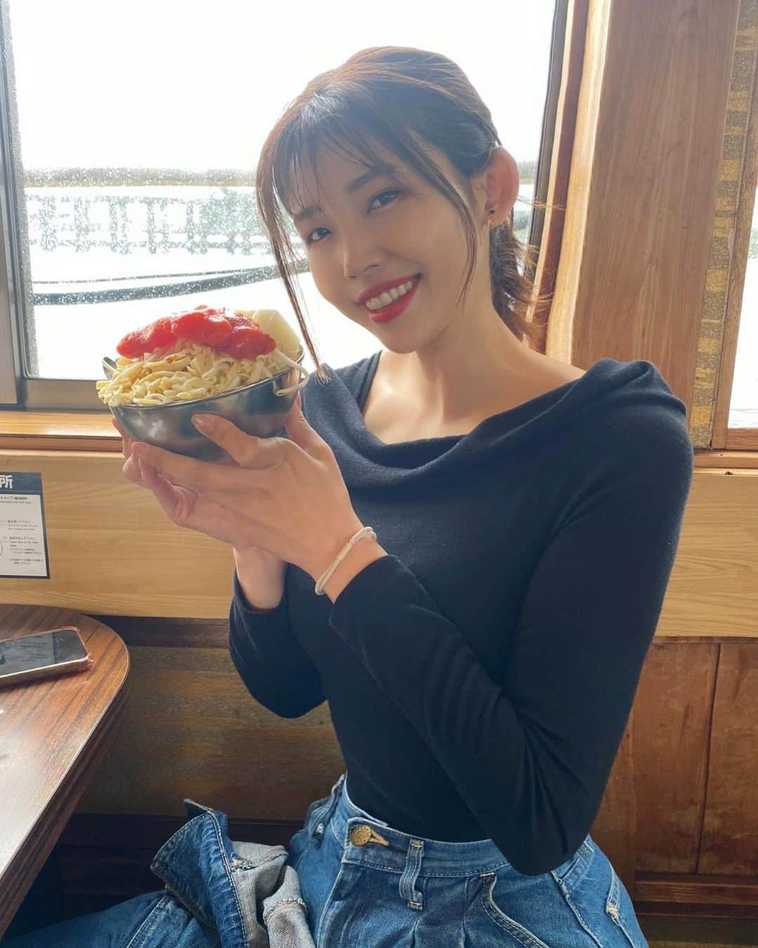 中村愛さんのインスタグラム写真 - (中村愛Instagram)「🚢♡ ・ ・ ・ #屋形船 の #もんじゃ オフ会❣️ ほんと大好き😘 楽しすぎ(⸝⸝•ᴗ•⸝⸝♡🍺  ありがとうございます😊 #明太子もんじゃ #麻婆茄子もんじゃ #タイ風カレーもんじゃ  #デザートもんじゃ  いろいろありすぎて 幸せすぎて🥰🥰🥰」5月13日 15時27分 - nakamuramura_ai