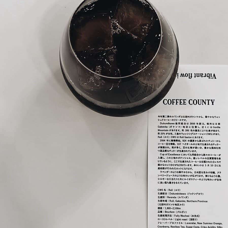 ukapiさんのインスタグラム写真 - (ukapiInstagram)「⠀ ⠀ ⠀ @coffeecounty へ ⠀ 今日もルワンダにした🇷🇼 ⠀ ⠀ #福岡カフェ」5月13日 16時57分 - ukapi