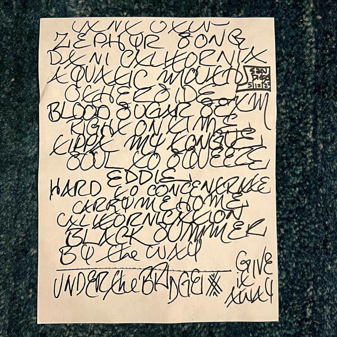 Red Hot Chili Peppersさんのインスタグラム写真 - (Red Hot Chili PeppersInstagram)「San Diego  CA  May 12, 2023 (‘I Could Have Lied’ replaced ‘Under the Bridge’)」5月13日 17時02分 - chilipeppers