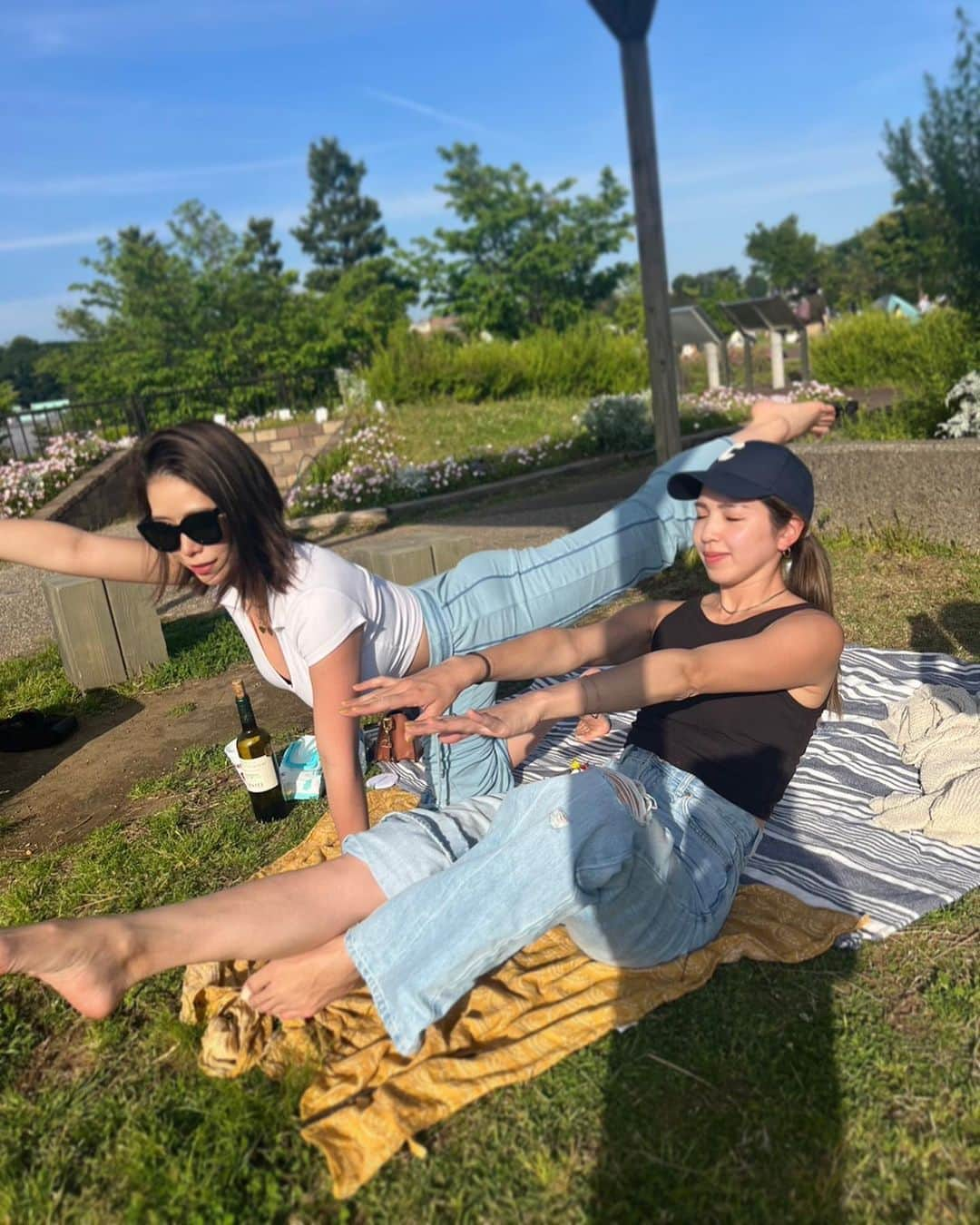 来夏さんのインスタグラム写真 - (来夏Instagram)「#🎏 GWあれこれ🧡🩵🌞  1.cheers 2.私は可愛い大谷選手だよぉ 3.✌︎ 4.下腹部意識 5.幸 6.🍧 7.✌︎ 8.🎣 9.😴  楽しかったね🥰  #GW #ゴールデンウィーク」5月13日 17時51分 - rairairaika