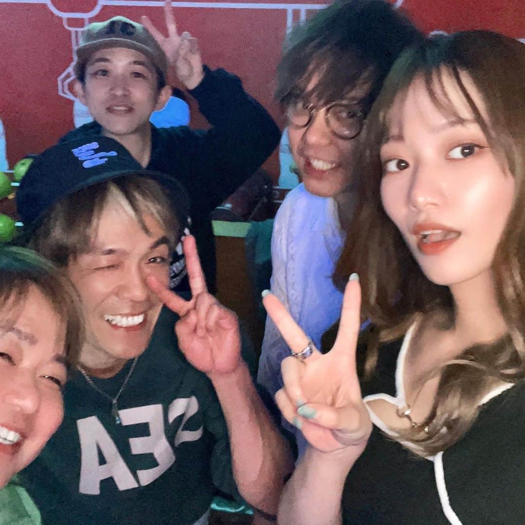 KYOHEYさんのインスタグラム写真 - (KYOHEYInstagram)「It was my 41th birthday! I was able to go to Sizzler and the bowling was fun! ☺︎︎  Thank you very much for all the wonderful congratulatory comments and presents!!☺︎︎  love you!!」5月13日 18時28分 - kyohey5