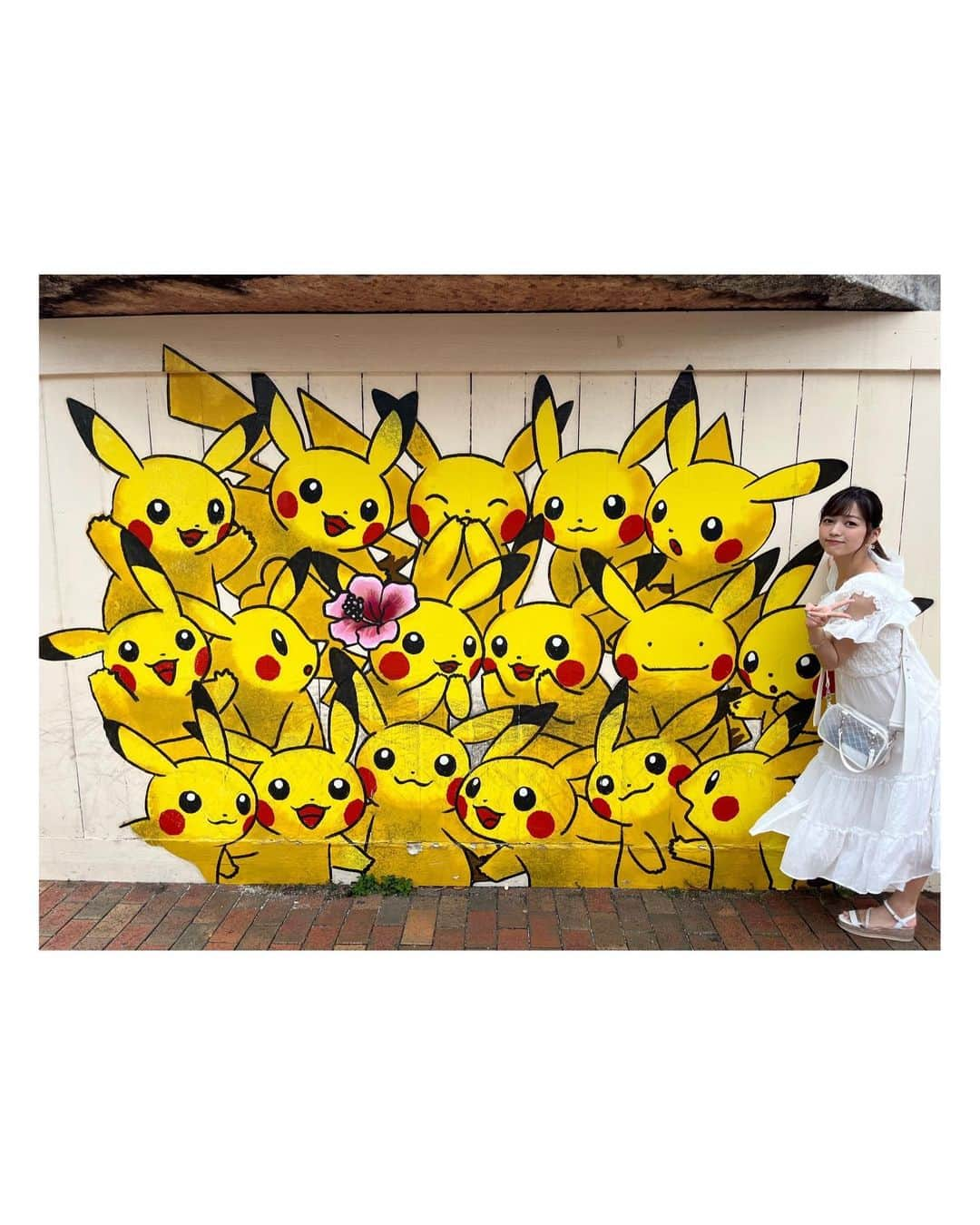 中村歩加さんのインスタグラム写真 - (中村歩加Instagram)「アメリカンビレッジへ行ったら ポケモンとのコラボが開催されていました👾🌟  ポケジェニックな写真スポットがいっぱいでポケモン好きには堪らなかったよ～～🥹✨  沖縄旅行コーデは @sile_tokyo のワンピースと おにゅーのショルダーバッグ🆕 夏らしくてお気に入り☺️🫶  #沖縄 #沖縄旅行 #沖縄カフェ #ポケモン #そらとぶピカチュウプロジェクト #アメリカンビレッジ #美浜アメリカンビレッジ #アメリカンビレッジカフェ #ポケモンセンター #ポケモンイラスト #ポケモンカフェ #ピカチュウ #ピカチュウ大量発生チュウ #旅行 #旅行コーデ #f #fyp #fashion #trip #okinawa #okinawatrip #okinawajapan #okinawalife #ootd #herlipto」5月13日 20時19分 - nakamuland_official