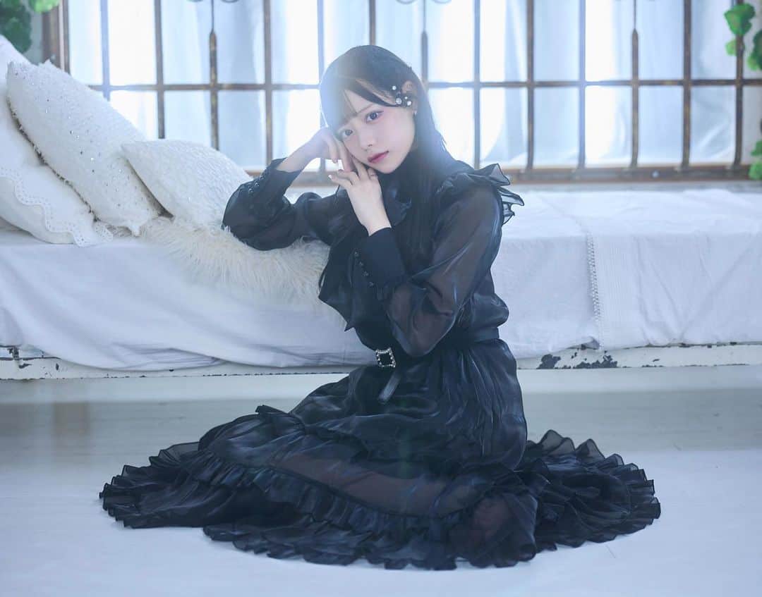 のインスタグラム：「お誕生日迎えました🕯♡」