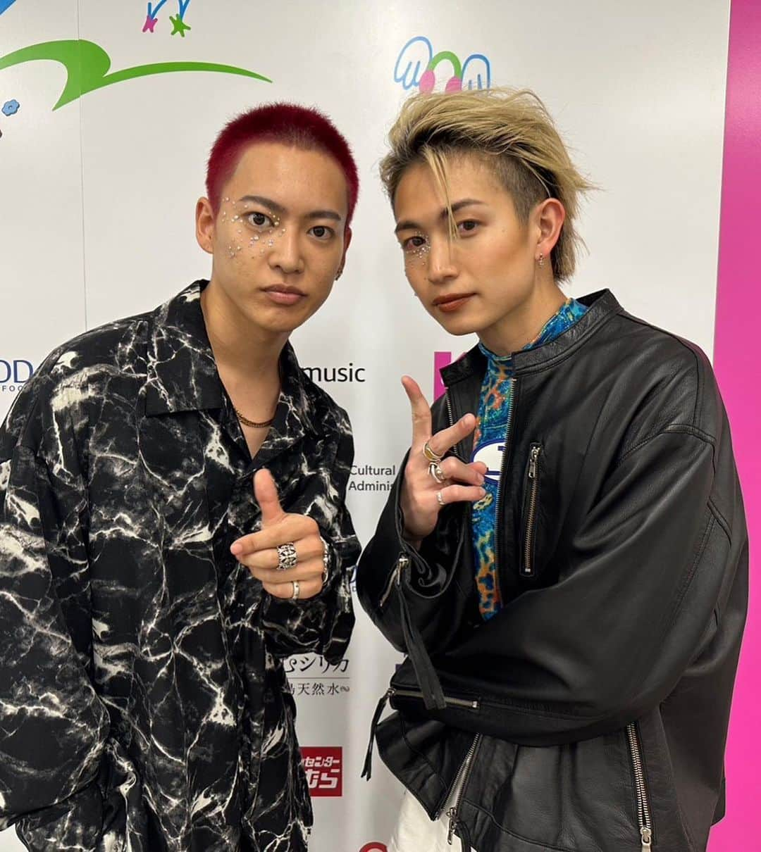 三山凌輝さんのインスタグラム写真 - (三山凌輝Instagram)「#TGC× #KCON スペシャルゲストとして出演させて頂きました。 会場や配信でご覧になった皆さんいかがでしたか？😉 いつもと違ったメイクビジュアルでもあり楽しくステージを歩かさせて頂きました！ありがとうございました🔥  #三山凌輝」5月13日 20時44分 - ryokimiyama_official