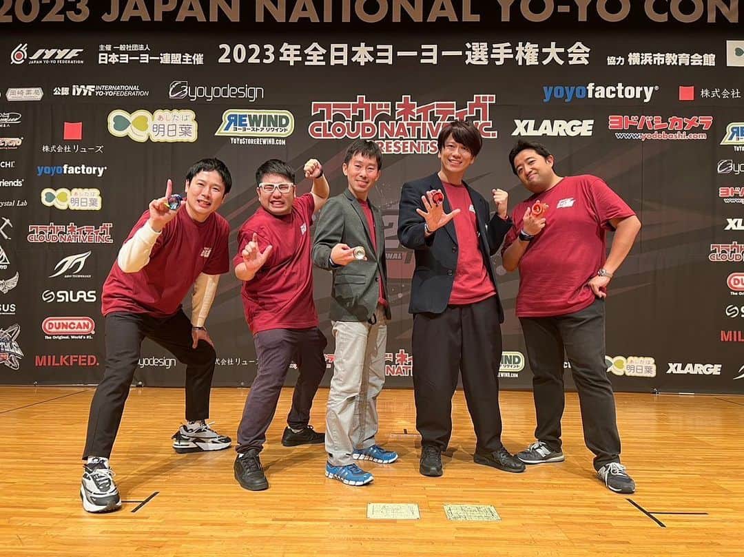 のインスタグラム：「『クラウドネイティブプレゼンツ2023全日本ヨーヨー選手権大会』DAY1が終了いたしました！皆様お疲れFEVER！ 明日は決勝！日本一がきまります！ がんばれFEVER！！ #JN #jyyf #横浜市教育会館 #ヨーヨー #MC」