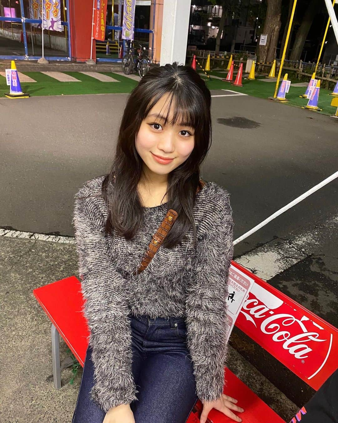 多田成美のインスタグラム：「☀︎ バッティングセンターで120球打った⚾️ 筋肉痛の予感…。」