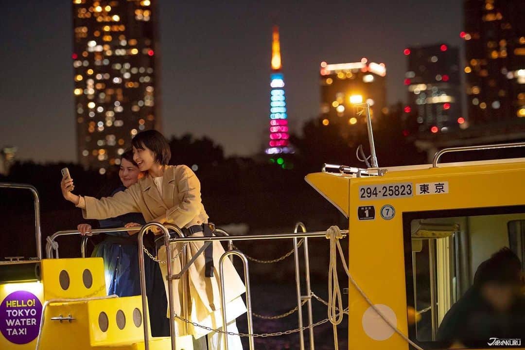 TOKYO WATER TAXIのインスタグラム：「Tokyo Port is a fascinating theater. You should choose Tokyo Water Taxi, if you want to be a heroine, not an audience member.  #tokyowatertaxi #japan #tokyo #watertaxi #theater #heroine」