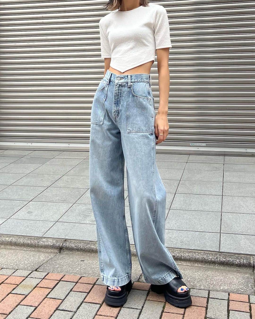 EMODA_LOOK BOOKのインスタグラム