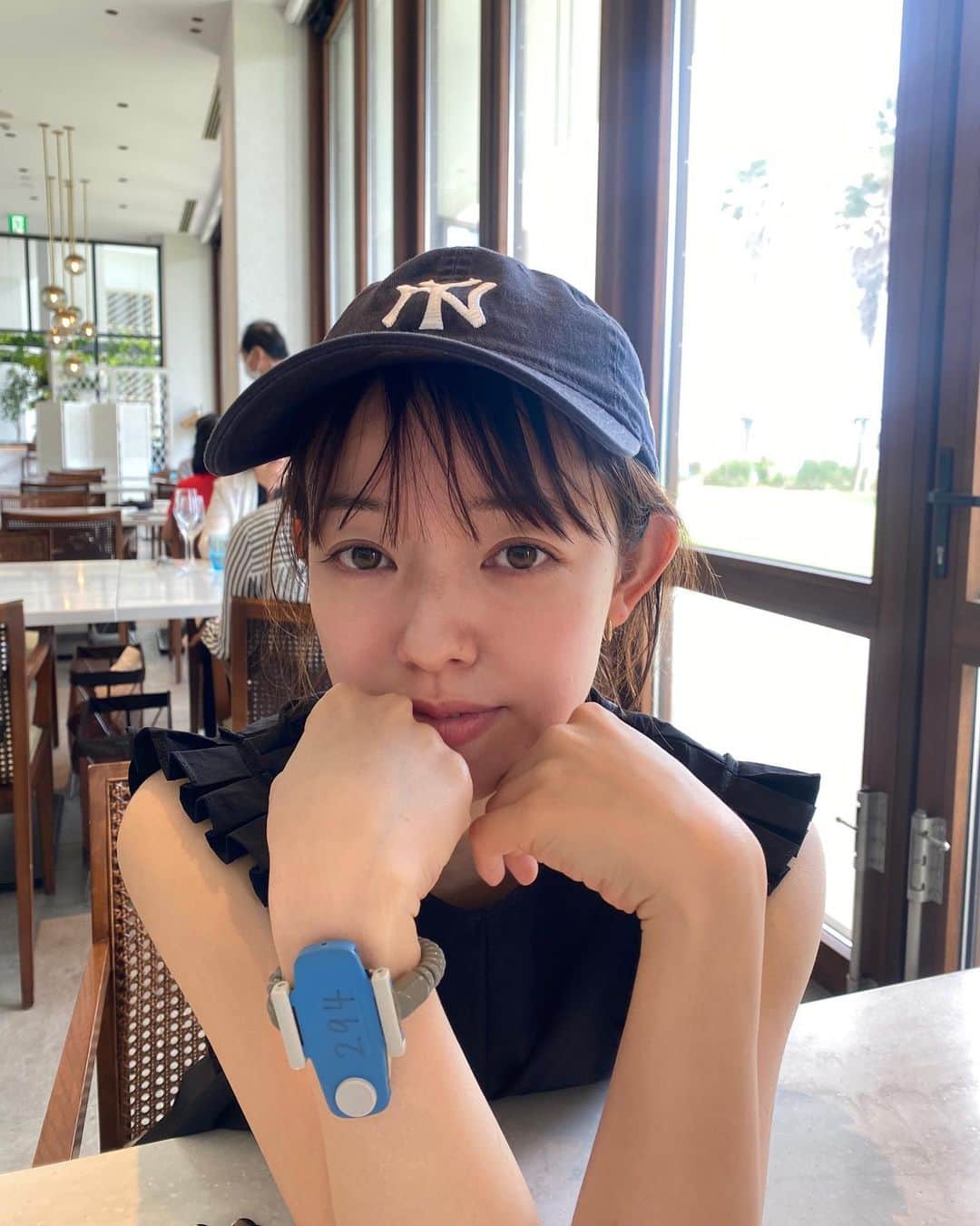 柳生みゆのインスタグラム：「プール終わりにパスタ食べた🍝 ニューエラキャップいろんな色ほしい🧢🧢🧢何色がいいかなぁ🤔 #ニューエラキャップ #ニューエラ」