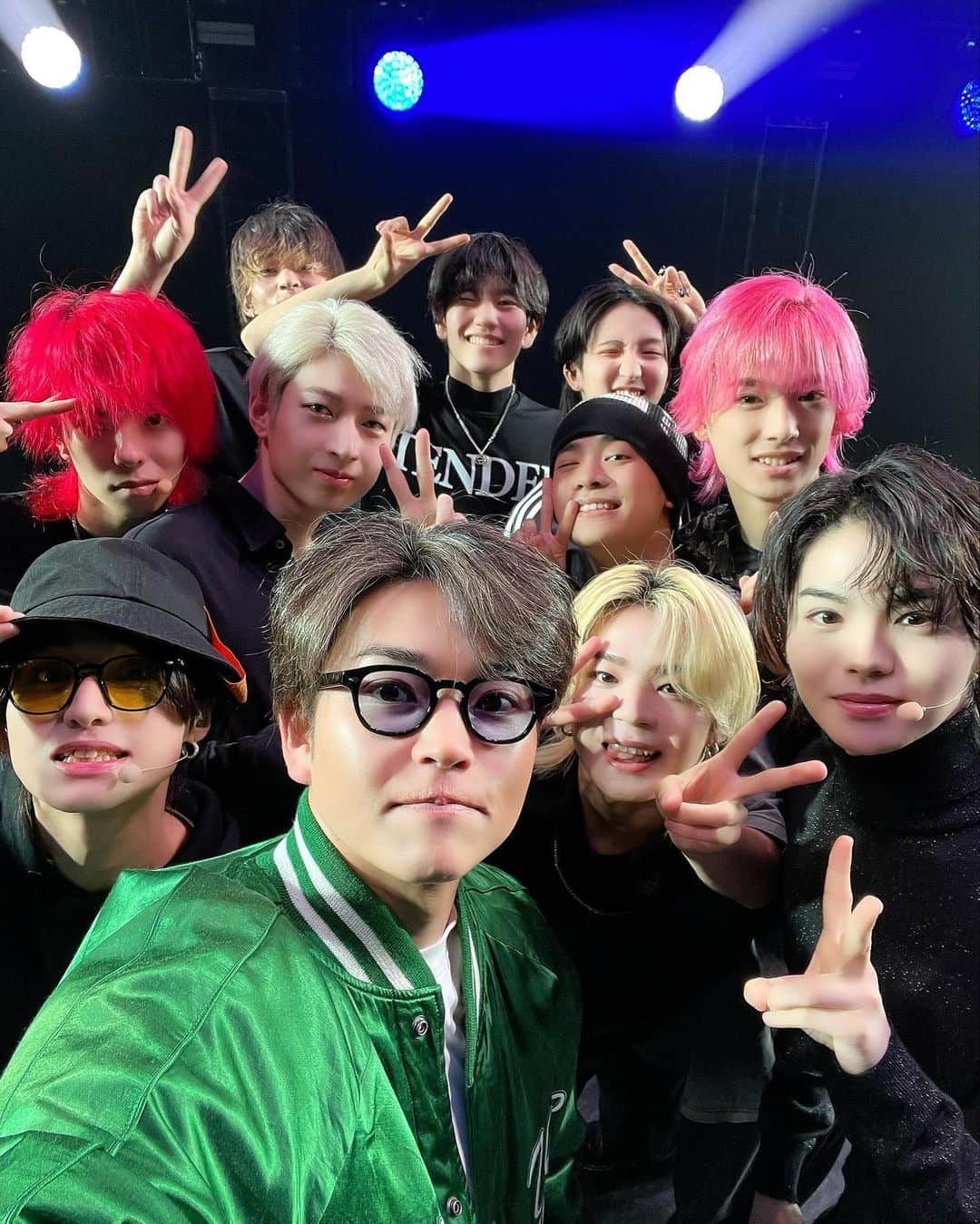 KENZO さんのインスタグラム写真 - (KENZO Instagram)「2023.5.11-12 THE DANCE DAY LIVE 2023 in 日本武道館 @the_dance_day   Main MC務めさせて頂きました！  笹崎アナウンサー @takahiro_dancer  ありがとうございました😊  LIVE SHOW CASEでは @ateez_official_ @andteam_official @xikers_official  @xy___official  @ryugujoofficial   最高なパフォーマンスや、サプライズな対決もありました。写真楽しすぎましたw  THE DANCE DAY2023優勝 @nism.2019_official   XY × TAKAHIRO  THE DANCE DAYが生んだスター @powerpuffboys_official  と私はスペシャルコラボパフォーマンス!  そしてラストはU.S.A.でTHE DANCE DAYメンバー全員と一緒に踊りました。  最高にダンス愛に溢れたステージでした。  ダンスは世界共通言語。  皆さんと素敵な時間を過ごせたことが幸せでした。  またいつか皆さんにお会いできる日を楽しみにしています。」5月13日 21時27分 - dapump.kenzo