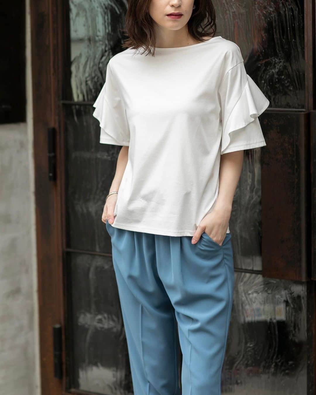 OPAQUE.CLIPさんのインスタグラム写真 - (OPAQUE.CLIPInstagram)「【Recommend item】 シルキーなタッチと、マルチな機能性が魅力！ 花びらのようなスリーブデザインで、 一枚で決まるデザインカットソー🌸  🏷️シルキースーピマ フリルスリーブカットソー  ✔︎イージーケア ✔︎接触冷感 ✔︎マシンウォッシャブル  #opaqueclip #オペークドットクリップ  #春#春服#春コーデ#春夏#夏コーデ#夏服#サマートップス#デザイントップス#カラートップス#きれいめ#きれいめコーデ#大人コーデ#大人カジュアル#今日のコーデ#爽やかコーデ#通勤#通勤服#通勤コーデ#おでかけ#おでかけコーデ#大人カジュアル#きれいめコーデ#大人コーデ#20代コーデ#20代ファッション#30代コーデ#30代ファッション#40代コーデ#40代ファッション」5月13日 21時35分 - opaque.clip