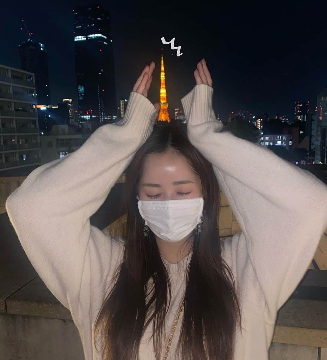 小森虹那のインスタグラム：「🗼🍜🍻  最近写真🧏🏻‍♀️  多分ラーメンが好き笑  #東京タワー #東京タワー🗼 #ラーメン #ラーメン部 #ラーメンインスタグラム #ラーメン女子 #ビール #ビール部 #ビール党」