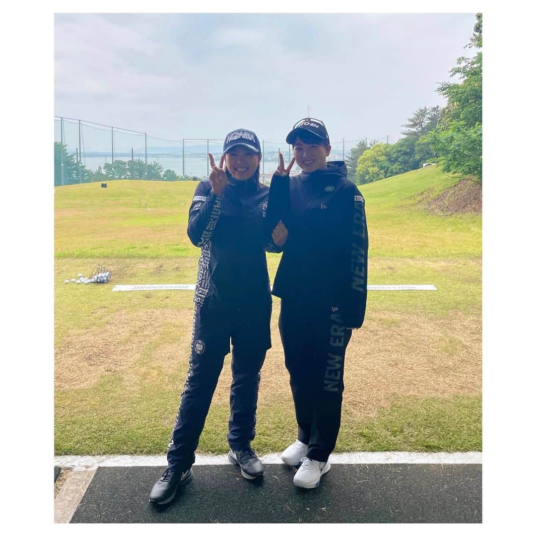 田辺ひかりのインスタグラム：「@  ルミさんー🥰  今週は練習ラウンドからずっと ルミさんにお世話になりました🌱  ありがとうございました!!  こういう素晴らしい環境に あらためて感謝です！！  初日のペアリングみたとき 嬉しかったー🩵🩵  今日も一緒にラウンドできて 明日もって思ってたけど ちょっときびしすぎーーーー🥲  残り頑張ろう🔥 今週もありがとうございました！」