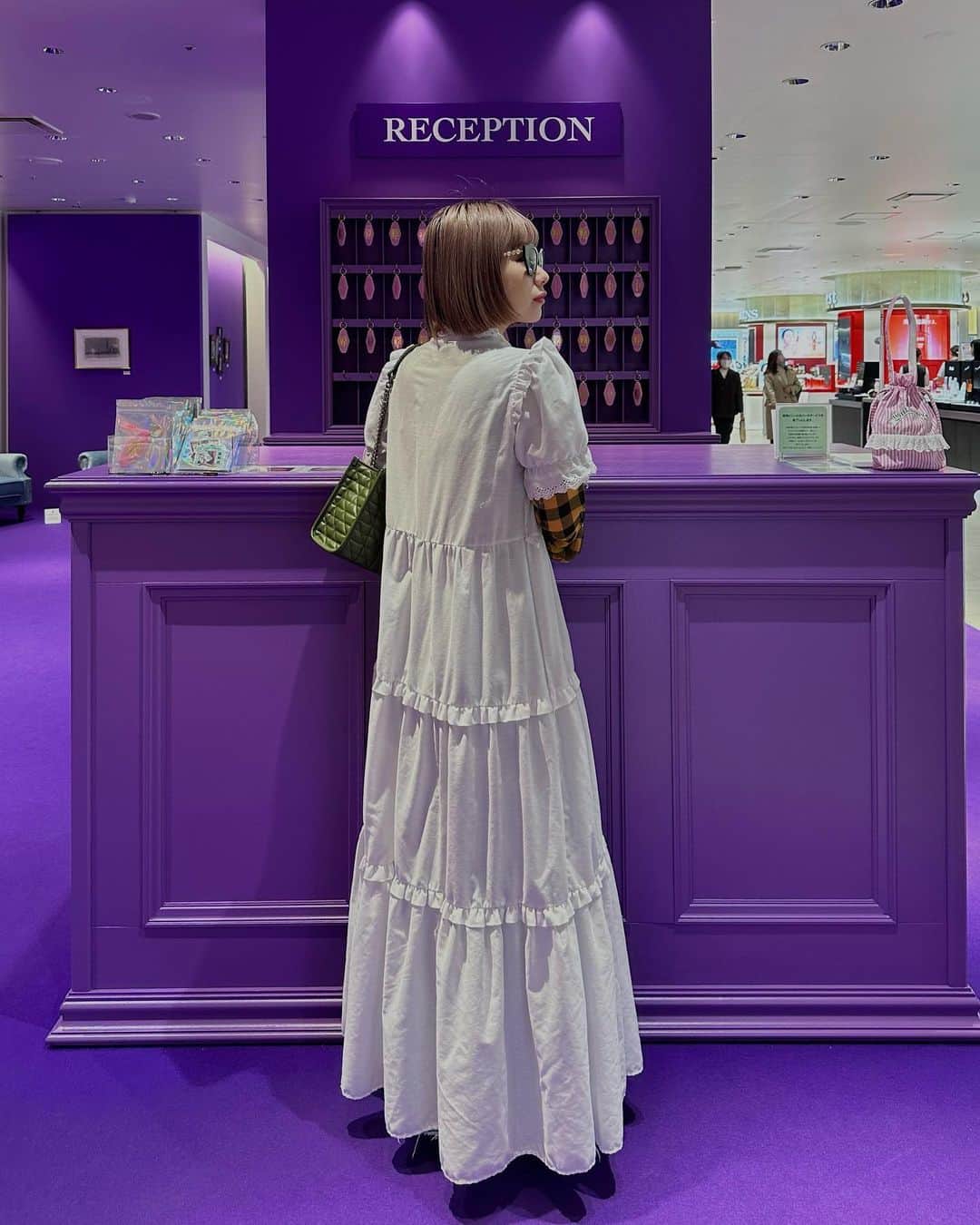 相羽瑠奈のインスタグラム：「🐇💜 @thehotelolympia @olympialetan 1枚目の私、浮いてるみたい。👻」