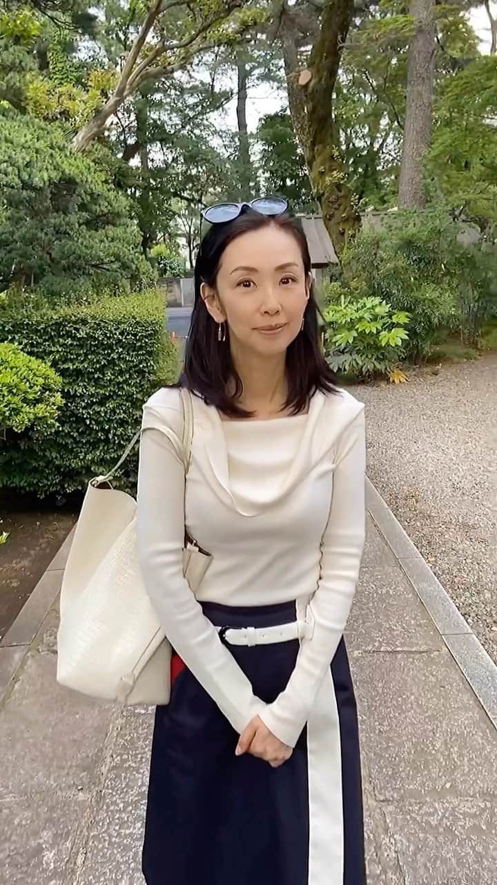 田村翔子のインスタグラム：「みなさま、こんにちは😊  友人達に、わたしのインスタのフォロワーの方々は いい人たちだとよく言われます😊 いつも優しいコメントをありがとうございます❗️  #ライフスタイル#お散歩#田村翔子#lifestyle#springfashion #springoutfit#春コーデ」