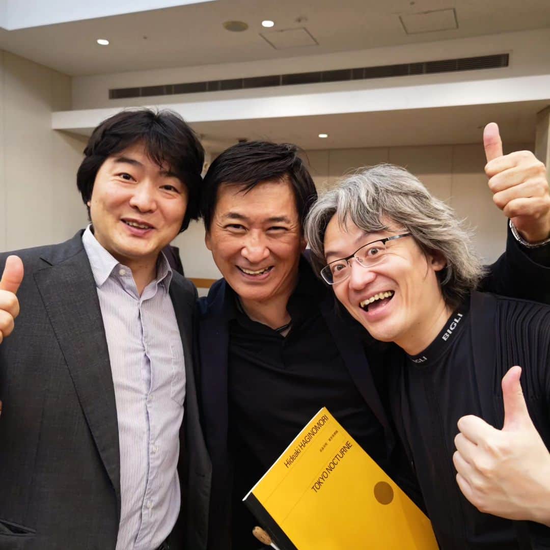 藤岡幸夫のインスタグラム：「１５日の４人の指揮者のコンサートの初日リハーサルいい感じで来てます❗ 原田慶太楼くんは所要で帰ったので一緒に写真撮れなくて残念❗  新しいどの作品もとっても素敵❗  楽しいトーク付きの本番👍お時間ある方は是非🥰  #山田和樹 #鈴木優人 #原田慶太楼 #藤岡幸夫 #ニュークラシック・プロジェクト」