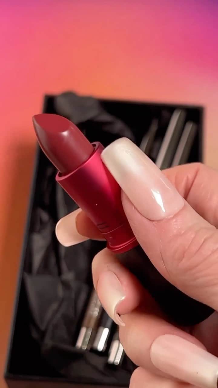 M·A·C Cosmetics Canadaのインスタグラム