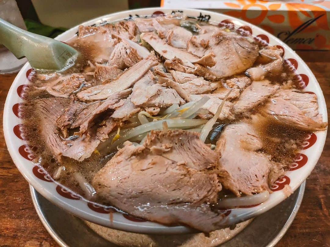 晁直 のインスタグラム：「うまい⁡ ⁡#第一旭」