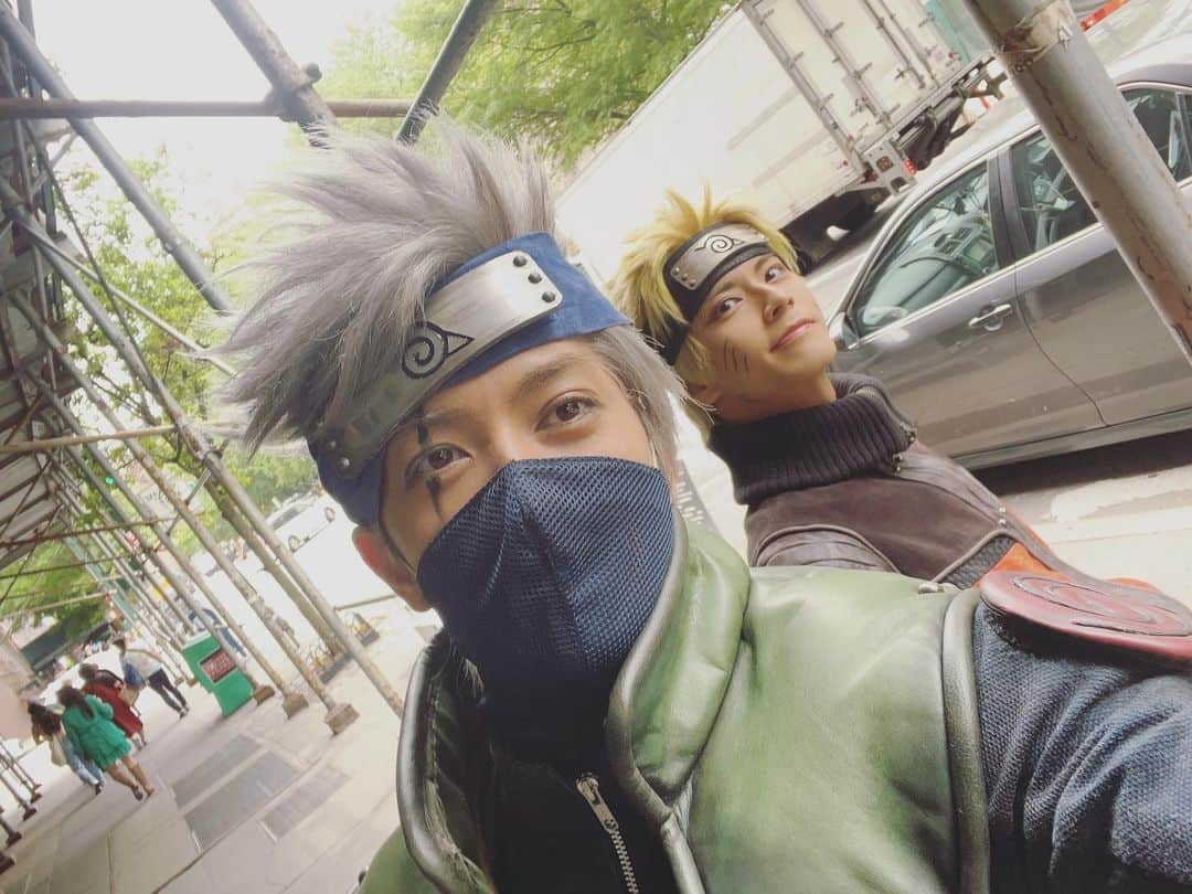 君沢ユウキのインスタグラム：「NARUTO in New York🍥✨  We prepare now at Japan Parade.  hello USA! Nice to meet you. my name is #yukikimisawa I'm japanese actor. tell you, Do you love NARUTO?  #NARUTO #USA  #はたけカカシ #君沢ユウキ #japan  #parade  #japanparadenyc  #nycevent #japaneseculture #nyc」
