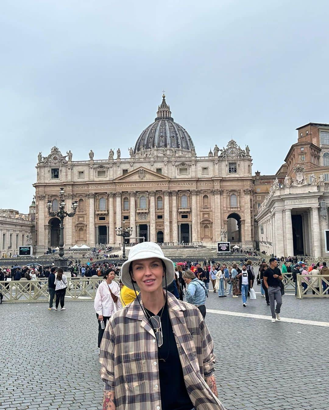 ルビー・ローズさんのインスタグラム写真 - (ルビー・ローズInstagram)「🥰 Making my way around Rome.」5月14日 1時48分 - rubyrose