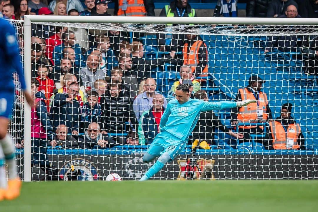 のインスタグラム：「Thank God we took a hard-earned point. This team never gives up and neither do these fans. Thank you for your support!  Gracias a Dios nos llevamos un punto muy trabajado. Este equipo nunca se rinde y esta afición tampoco. Gracias por el apoyo!」