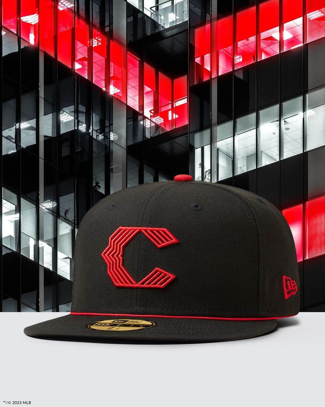 ニューエラ・キャップのインスタグラム：「History, culture, and local flair all collide to create something fresh. Support the Reds and your city with the MLB City Connect Collection, available now at the link in our bio.」