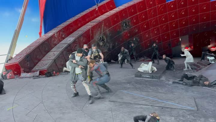 ジェームズ・ガンのインスタグラム：「Camera rehearsal for Octo-Groot/Star-Lord fight scene from #GuardiansoftheGalaxyVol3. See the much better version in theaters now!」