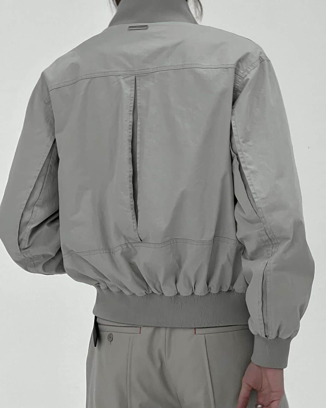 C2H4 Los Angelesのインスタグラム：「007 - Curated Uniform Zipper Jacket」