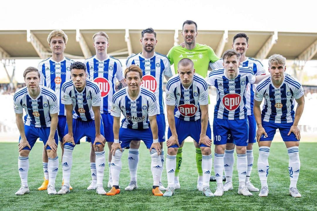 田中亜土夢さんのインスタグラム写真 - (田中亜土夢Instagram)「4-1🔵⚪️+3 @hjkhelsinki  #ヘソプロダクション @hesoproduction  今節もHesoを胸に🤝🤝🤝 #フィンランド#ヘルシンキ」5月14日 4時28分 - atom_tanaka_official