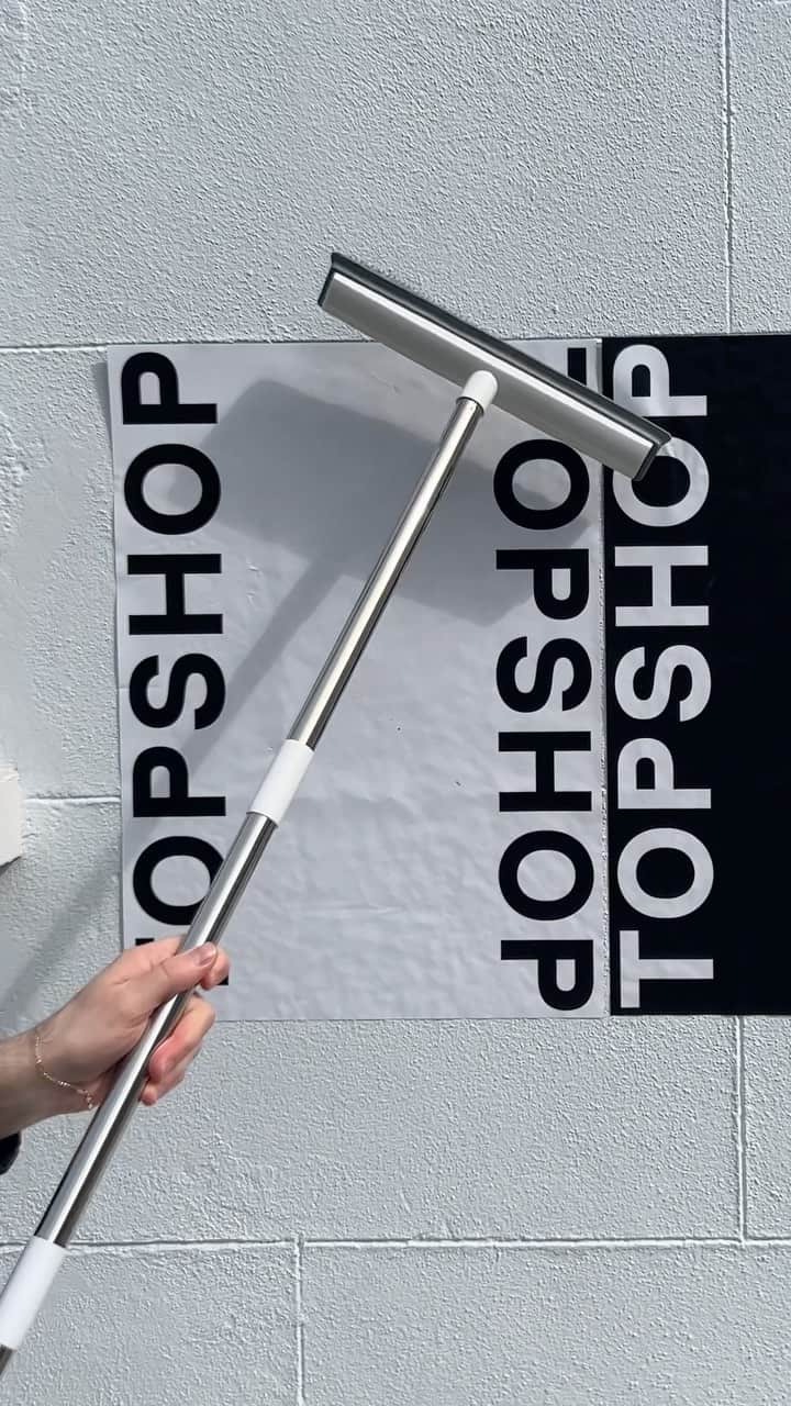 トップショップのインスタグラム：「PSA = perfect Saturday announcement: SS23 is here.」