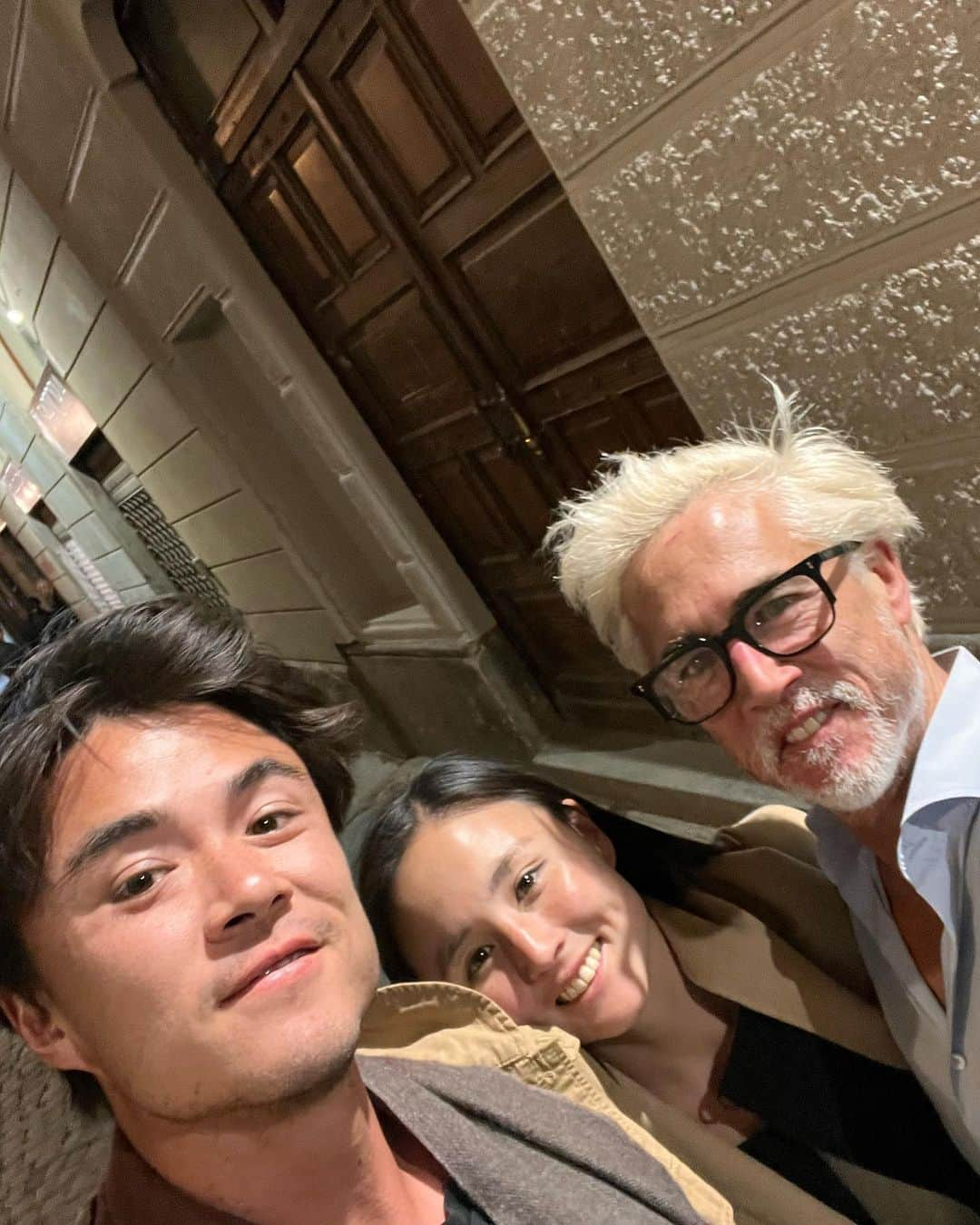 ダニエル太郎のインスタグラム：「Family in Italy❤️ This week we are in Turin, the previous capital of the country.   ６ヶ月振りに家族皆んなで集まれました❤️ファミリー　イン　イタリーなーんて😅今はトリノで試合は月曜日からです。トリノは昔のイタリアの首都でした。ローマとトリノの関係は東京と京都みたいだな感じですね！」