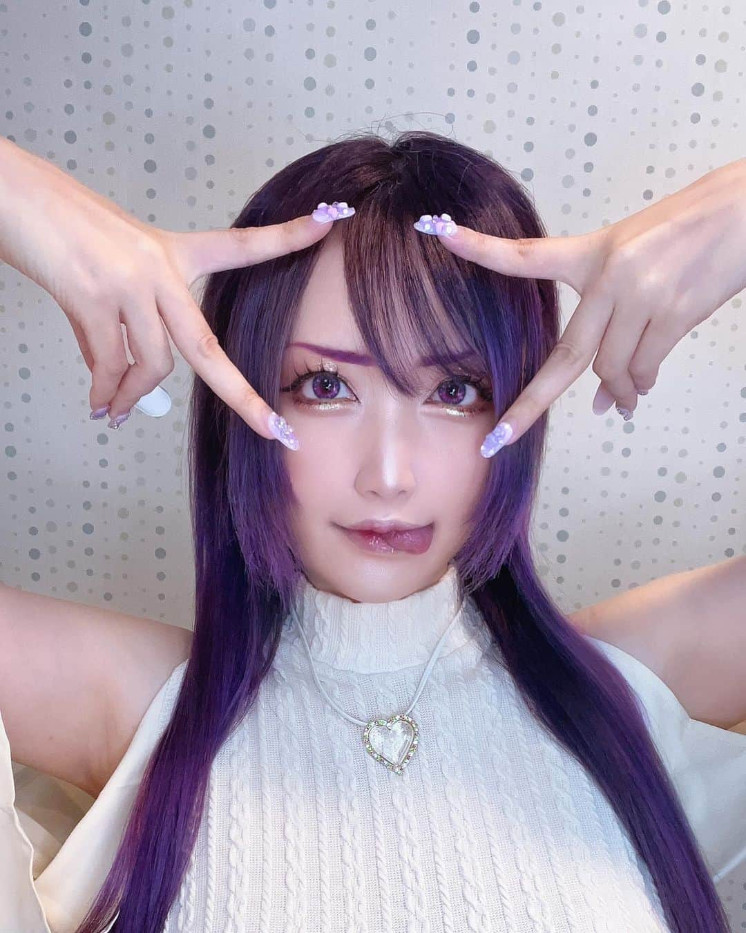 華密美琉さんのインスタグラム写真 - (華密美琉Instagram)「🌟  天才的なアイドル様 アイちゃんの真似してみた  🌟  推しの子 アイちゃん Love  🌟  Like?  🌟  #cosplayer  #cosplaylife  #cosplaygirl  #cosplaygirls  #cosplaymodel  #oshinoko  #oshinokoai  #ai #cosplaymakeup  #コスプレ #推しの子  #推しの子コスプレ  #推しの子好きな人と繋がりたい  #雰囲気好きな人いいね  #雰囲気女子  #モノマネ  #モノマネメイク  #モノマネインスタグラマー  #星野アイ  #星野アイコスプレ  #アイ #アイちゃん  #like  #liketime  #followersnetflix  #follow  #goodmorning  #cosplay #코스프레 #角色扮演」5月14日 5時55分 - chamomile_chami