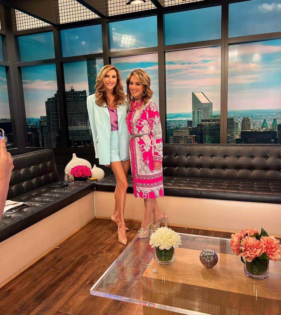 ヘザー・マクドナルドさんのインスタグラム写真 - (ヘザー・マクドナルドInstagram)「More from my fun work week in #nyc  @rosannascotto #gooddaynewyork @aliceandolivia juicyscoop #stpatrickscathedral #travel」5月14日 6時39分 - heathermcdonald