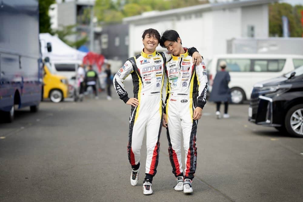 小河諒のインスタグラム：「負けた時こそ 上を向いて 力強く歩み続けましょう👊  86/BRZ Cup 開幕ラウンドは全く良いところ無く悔しいレースとなりましたが、 6月のAP戦に向けて、 OTGチーム一丸となって挑みます‼️  #OTG #86BRZcup」