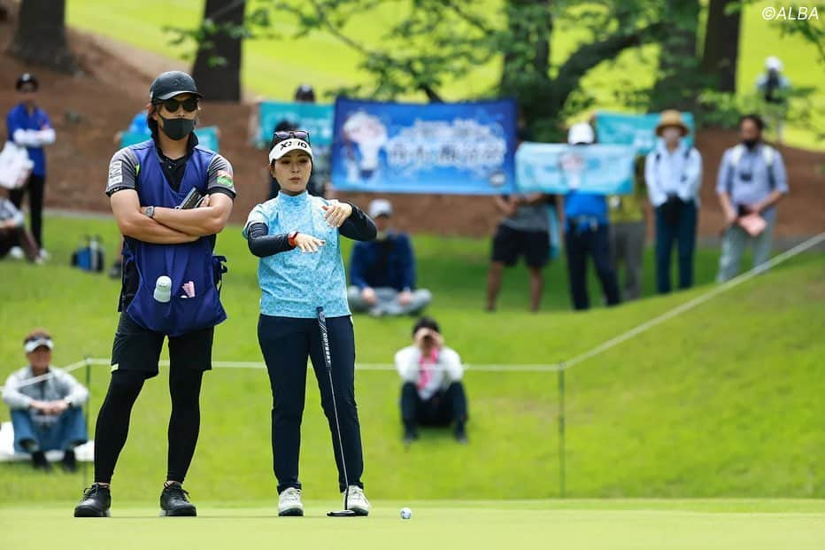 青木瀬令奈さんのインスタグラム写真 - (青木瀬令奈Instagram)「. . 応援ありがとうございました！⛳️ . 最終日は沢山のギャラリーの皆さんの前で プレーできて楽しかったです⭐︎ やっぱり最終組はいいなあ😊⭐︎ . 悔しさを学びに変えて またチャレンジします🔥 . . . いつかの日のために。 . #jlpga  #lpga  #golf  #ゴルフ　  . #リシャールミル  #ダンロップスポーツ　 #eyevol  #gripinternational  #m&a cloud  #興電気　 #rangerover  #JTEKT  . . @richardmille  @dunlopgolf_official  @healcreek_official  @eyevol_official  @landroverjpn  #m&a cloud  @oki_denki  @jtekt_hr  . @gol_tra  @eccogolf  @iomic_official  @fujikura_japan  @ustmamiyajapan  @nipponshaft_japan  @odysseygolf  @grind.studio.golf.0606  @bandel_official  #thankyou  . #全てを学びに　 #未来を掴む　 #もっと苦しく」5月14日 17時48分 - serenaaoki_official