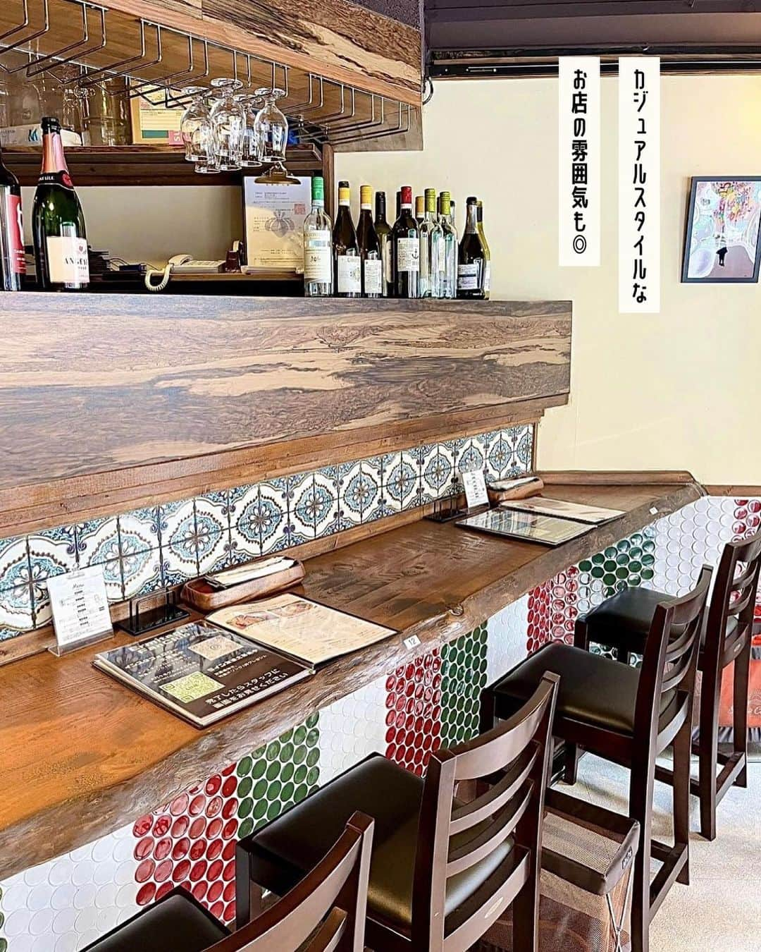 ピコフードさんのインスタグラム写真 - (ピコフードInstagram)「【Seafood bar Ermitage 代々木店】評価 4.2★★★★☆  SNSで話題のあのサーモンレアカツが なんと代々木で食べられるんです！🤤  見た目にも味にも大満足な贅沢ランチ✨ 日頃の疲れを存分に癒してくれます🫶  ■お店を探す #SeafoodbarErmitage @ermitageyoyogi2023   🍽️ジャンル イタリアン、バル、カフェ  📍場所 東京都渋谷区代々木1-45-4 代々木山陽ビル 1F 代々木駅から徒歩4分  🔍営業時間 11:30～23:00[月〜金] 11:00～23:00[土日祝] 定休日無し  💰予算 昼：￥2,000～￥2,999 夜：￥5,000～￥5,999  ■他の地域を探す #piko_代々木  🍽️🍽️🍽️🍽️🍽️🍽️🍽️🍽️  @_chakazawa_  @chicchi0317  さん  ありがとうございました！！  🐣🐣🐣🐣🐣🐣🐣🐣  #代々木ランチ #代々木グルメ #サーモンレアカツ #サーモン #東京グルメ #東京ランチ #東京デート #ランチデート #グルメ女子 #グルメスタグラム #グルメ部 #ランチ巡り #サーモン丼 #人気グルメ #도쿄 #도쿄여행 #도쿄맛집 #맛집 #맛스타그램」5月14日 18時05分 - piko_food_