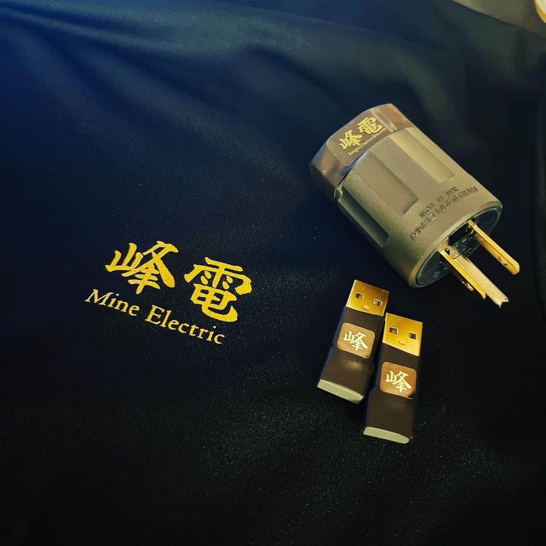 tokuのインスタグラム：「The Focusなどなど。  #峰電」