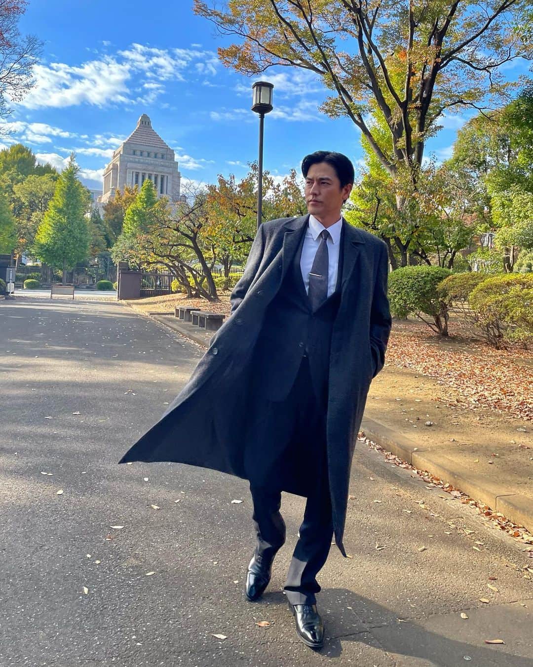 要潤のインスタグラム：「WOWOW「FIXER」絶賛の声ありがとうございます😊  今夜10時放送です⤴️🎬  #wowow #fixer」