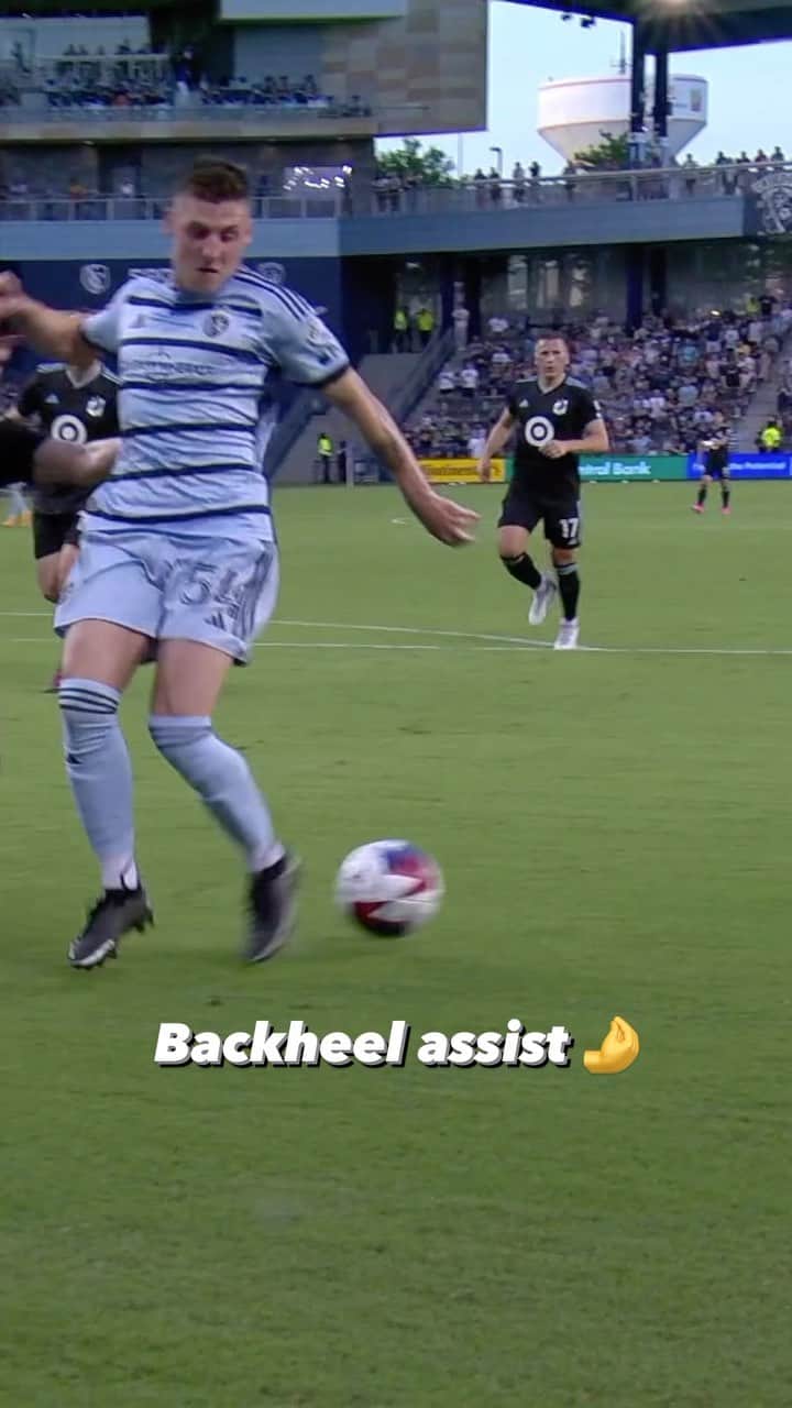Major League Soccerのインスタグラム：「Too nice with the assist 😎」