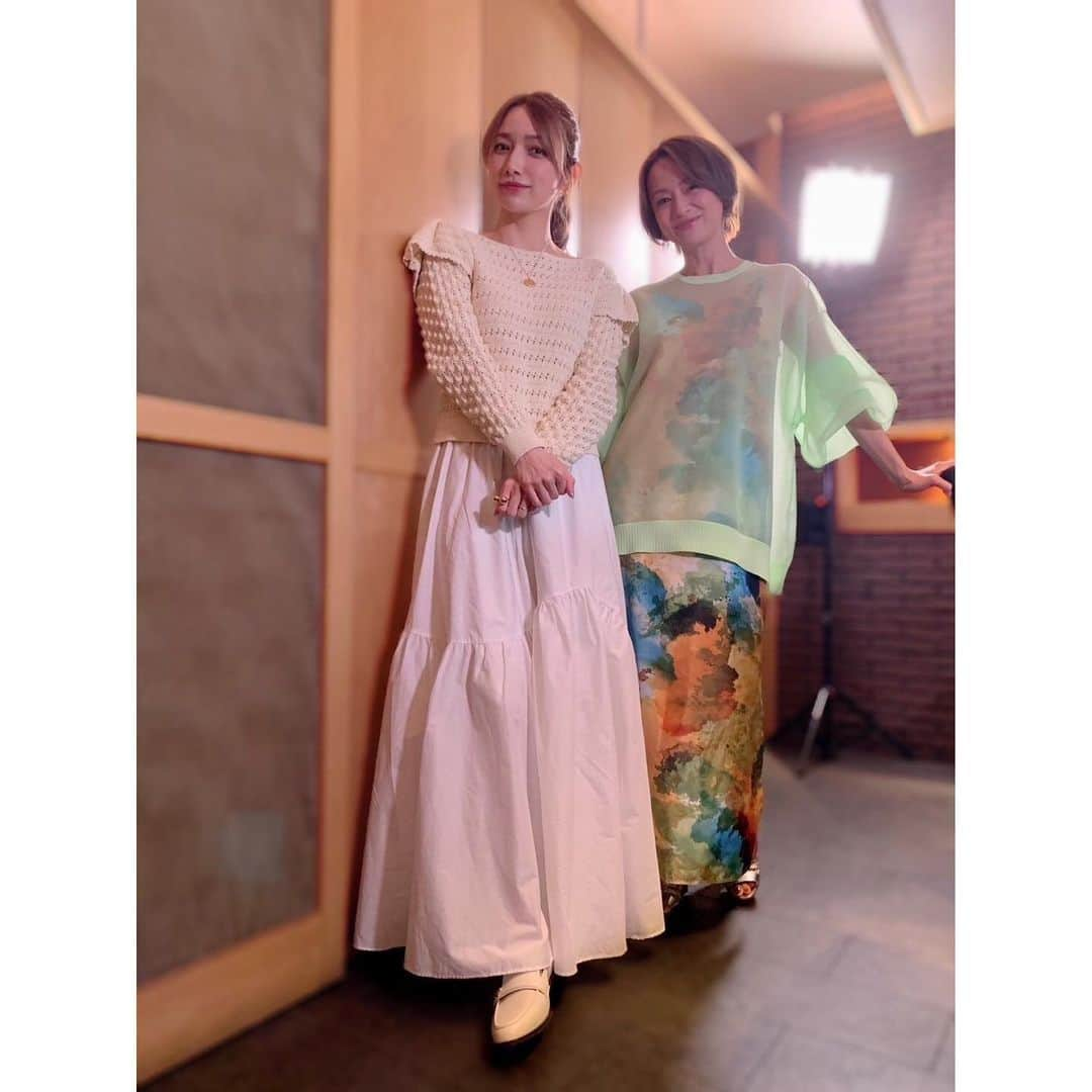 鈴木亜美さんのインスタグラム写真 - (鈴木亜美Instagram)「「1億3000万人のSHOWチャンネル」ありがとうございました✨  真希ちゃんとたくさん食べました〜🍖  #SHOWチャンネル #あみごっちん #あみーゴ25周年」5月14日 11時01分 - amiamisuzuki