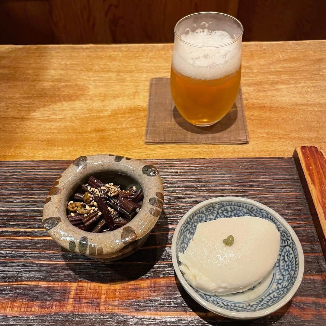 佐野史郎のインスタグラム：「久しぶりの京都。 #ごちそう紫陽 #ビール #豆腐 #蕗 #大根 #蕗味噌 #桜鯛餃子 #小海老餃子 #鰆 #白ワイン」