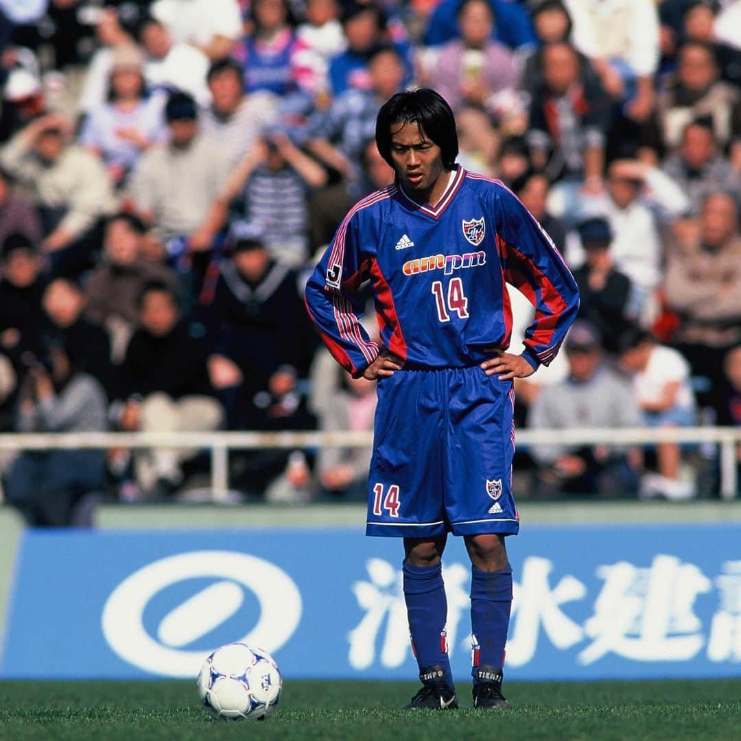 FC東京オフィシャルグッズさんのインスタグラム写真 - (FC東京オフィシャルグッズInstagram)「🔵🔴 F.C.TOKYO Legends🔵🔴  25周年記念ユニフォーム、本日までのご予約です!!  @fctokyoofficial  #アマラオ #奥原崇 #佐藤由紀彦 #石川直宏 #FC東京 #fctokyo #tokyo #NBFootball #25thKIT」5月14日 12時10分 - fctokyoofficial