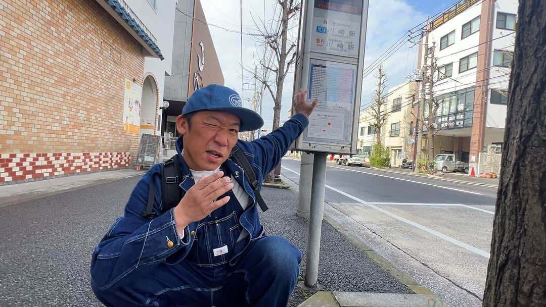 武井ドンゲバビーさんのインスタグラム写真 - (武井ドンゲバビーInstagram)「今夜17時YouTube最新話公開  昔はおっかなくてビビりながら歩いたもんだ。  川崎は銀柳街。  昼飲みはしご酒  ドンゲバビーチャンネル見てくれよな。  #川崎 #銀柳街 #昼飲み #ちょい飲み #はしご酒 #立ち飲み屋 #ホッピー #ドンゲバビー #武井ドンゲバビー」5月14日 13時27分 - takeidongebabee