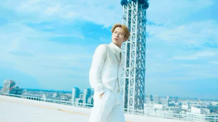 のインスタグラム：「New single “Ding Ding Dong”  #DingDingDong #BBZ_DDD #BALLISTIKBOYZ #BBZ」